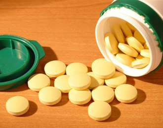 中医药行业现状：药品；；；；；ぶな3年镌汰2/3