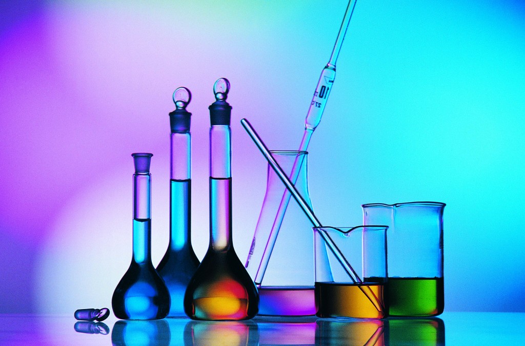 中药注射剂洗牌邻近，，，，谁能在再评价中争先机？？？？？？？