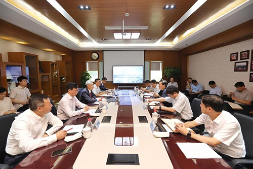 上海市委常委、浦东新戋戋委书记翁祖亮调研GA黄金甲生物医药